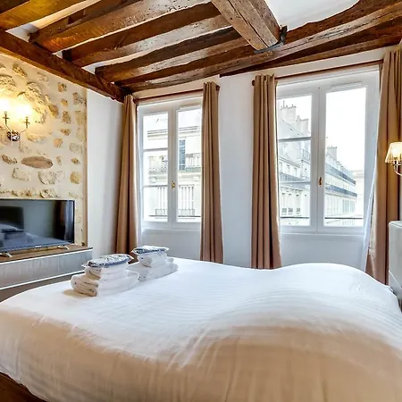 Upper Class Suites - Rue Saint Honore *
