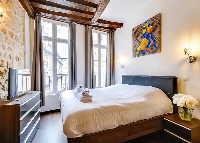 Upper Class Suites - Rue Saint Honore