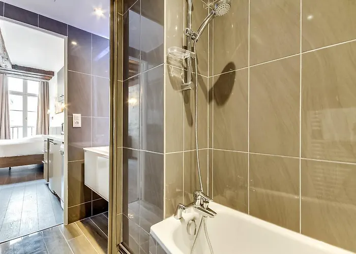 Upper Class Suites - Rue Saint Honore Apartman